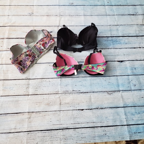 Set of 3 Women's bras - Picture 2 of 5